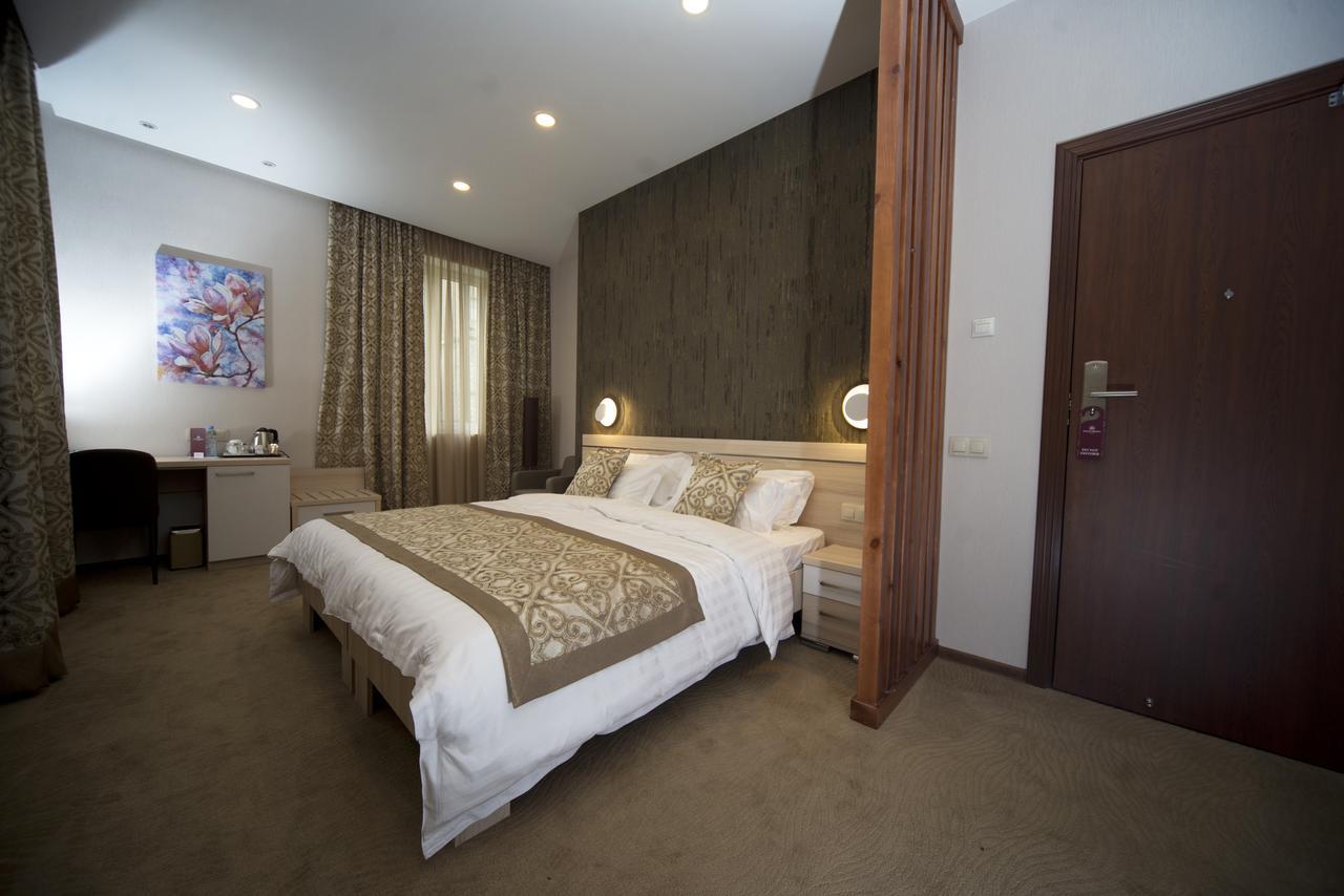 Iberia Didube Hotel Tbilisi Luaran gambar